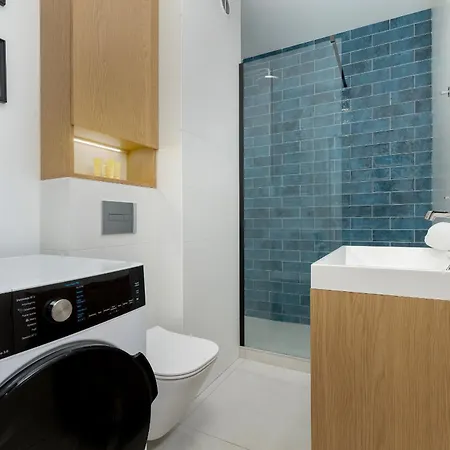 Nowoczesny Apartament Z Balkonem I Parkingiem By Rent Like *